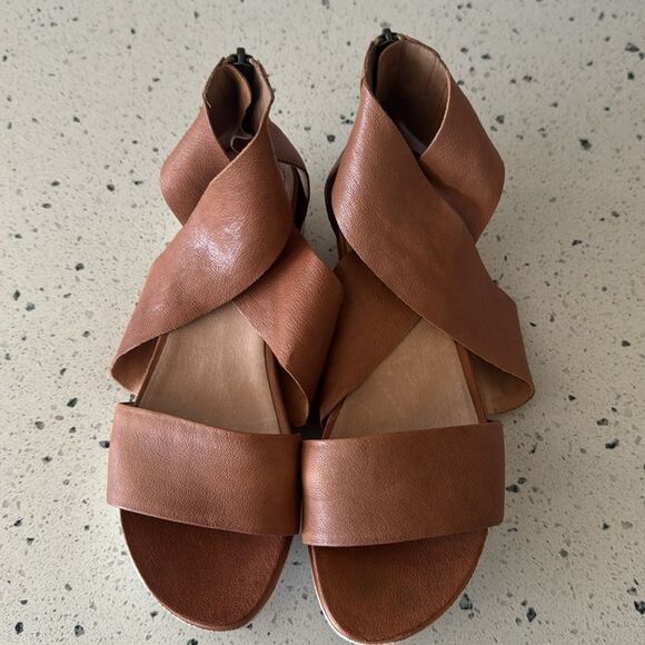 Eileen Fisher Sport Tumbled Leather Sneaker Sandal in Honey - Picture 5 of 15